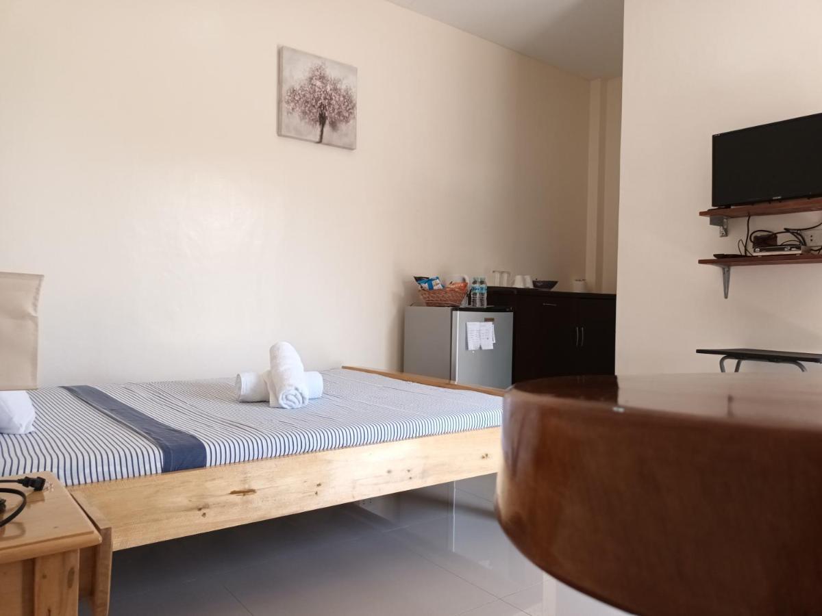 Grae'S Apartelle Moalboal Ngoại thất bức ảnh