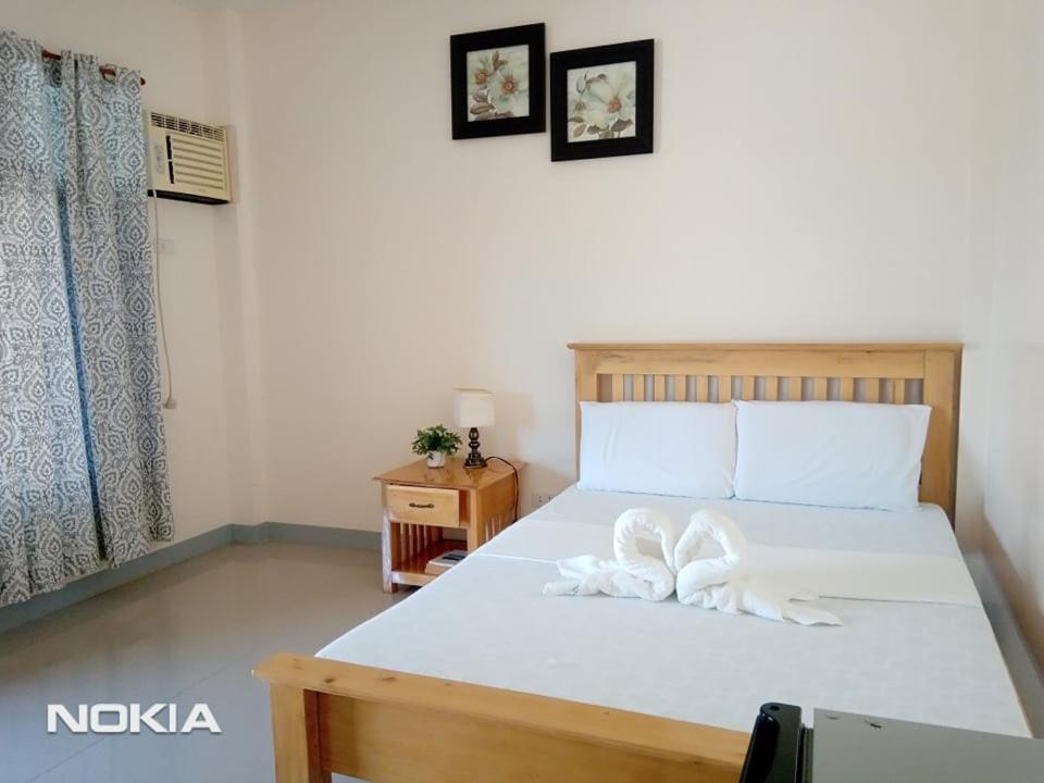 Grae'S Apartelle Moalboal Ngoại thất bức ảnh
