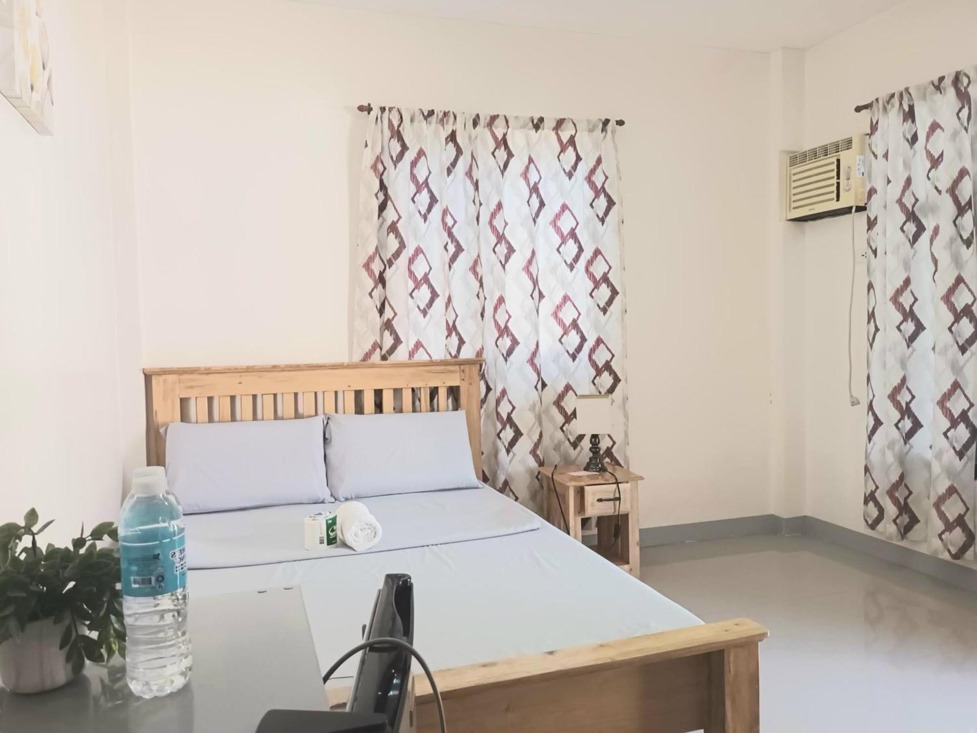 Grae'S Apartelle Moalboal Ngoại thất bức ảnh