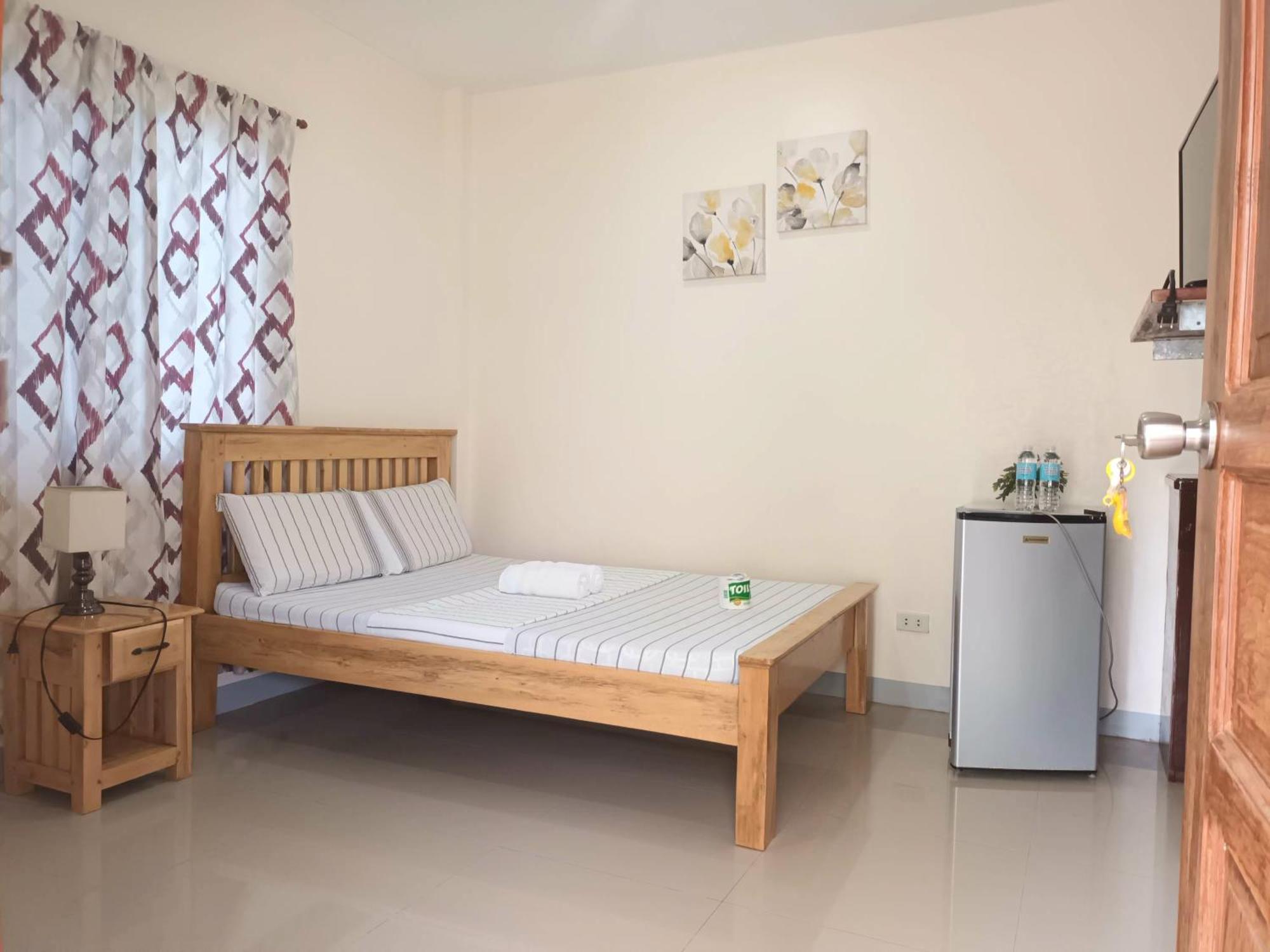 Grae'S Apartelle Moalboal Ngoại thất bức ảnh
