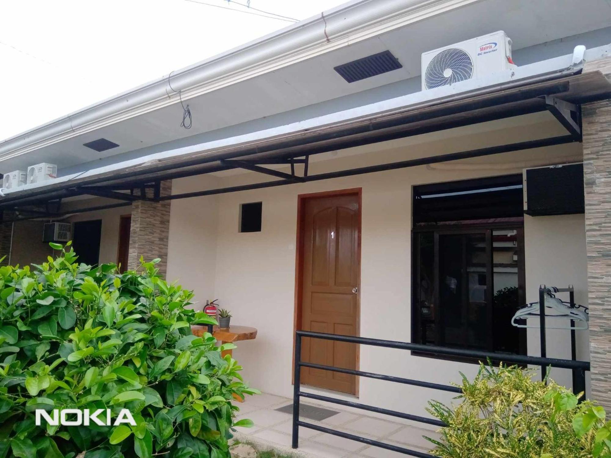 Grae'S Apartelle Moalboal Ngoại thất bức ảnh