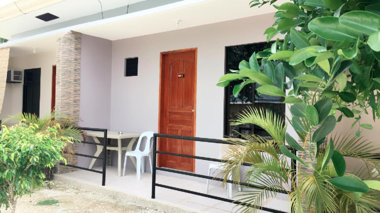Grae'S Apartelle Moalboal Ngoại thất bức ảnh